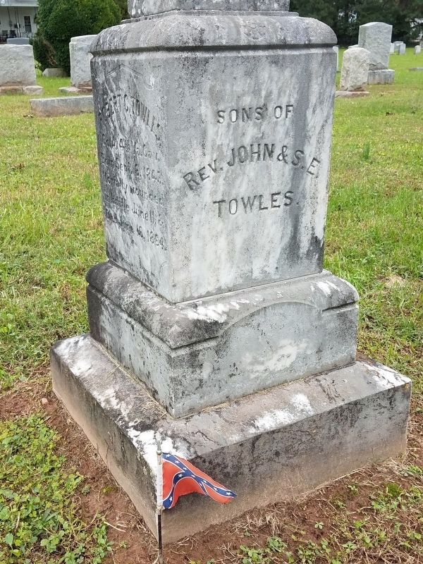 Towles Brothers Gravestone image. Click for full size.