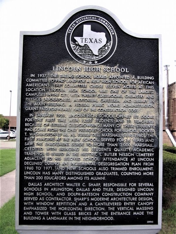 Lincoln High School Marker image. Click for full size.