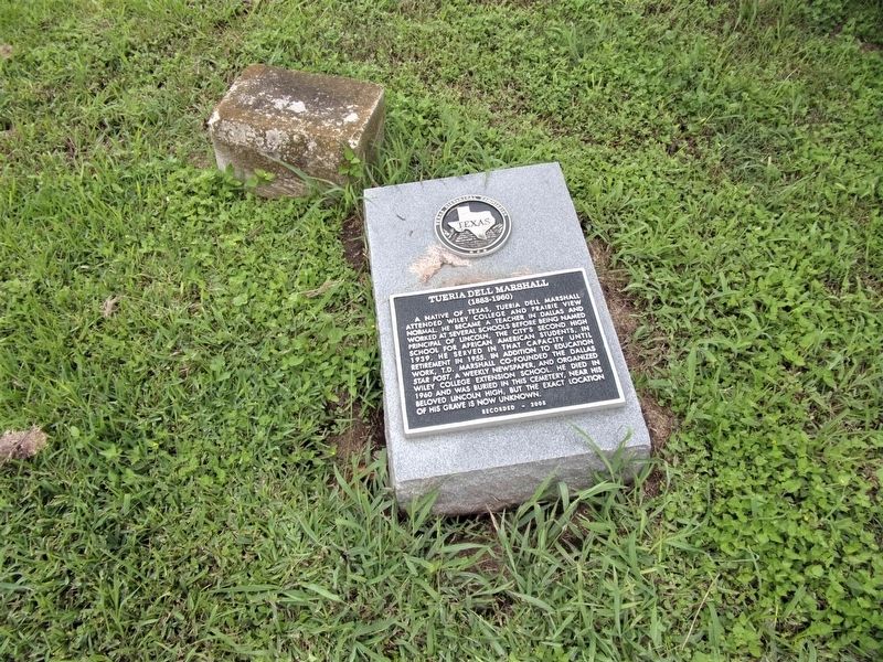 Tueria Dell Marshall Marker. Click for full size. Tueria Dell Marshall Marker image. Click for full size.