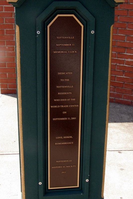 Tottenville September 11 Memorial Clock plaque image. Click for full size.