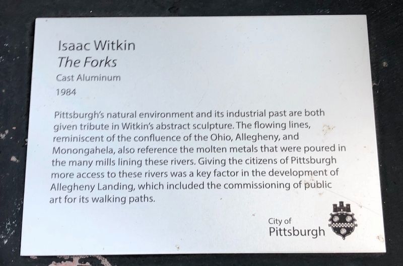 The additional plaque on the base of the statue. Click for full size. The additional plaque on the base of the statue image. Click for full size.