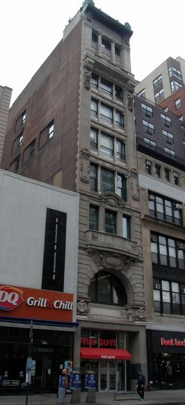 The original Macy's store, 56 West 14th Street. image. Click for full size.
