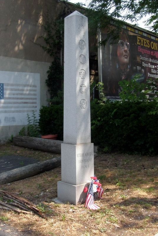 Tottenville Memorial Park, June 2013. Click for full size. Tottenville Memorial Park, June 2013 image. Click for full size.