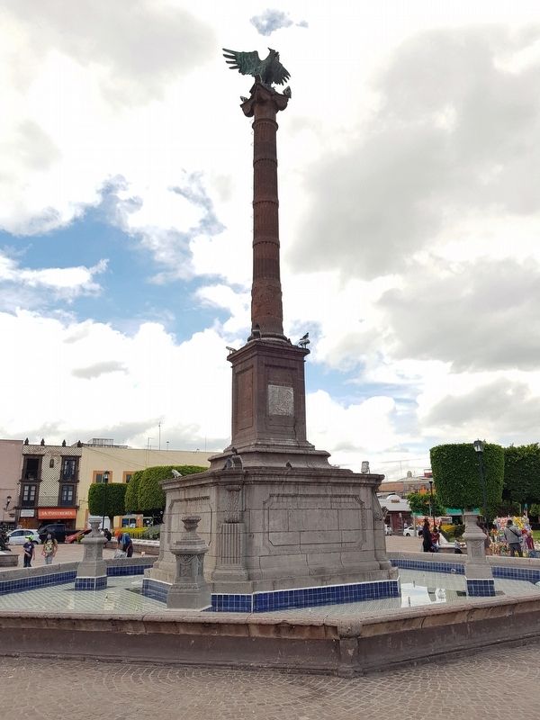 National Independence Monument. Click for full size. National Independence Monument image. Click for full size.