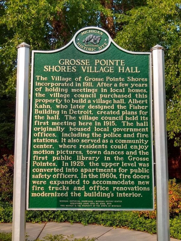 Grosse Pointe Shores Village Hall Marker - Side 1 image. Click for full size.