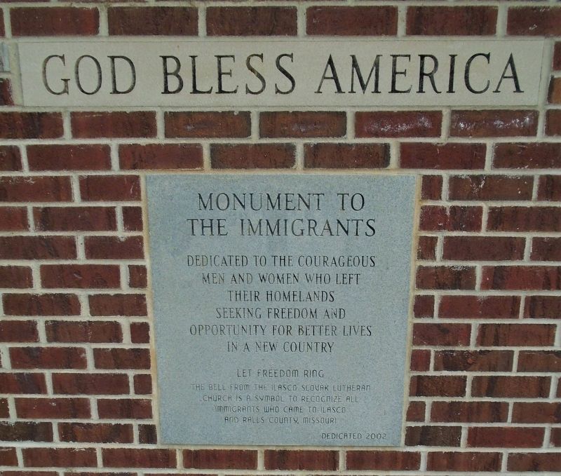 Monument to the Immigrants Marker image. Click for full size.