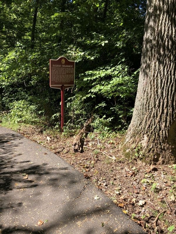 Railroad Embankment Marker image. Click for full size.