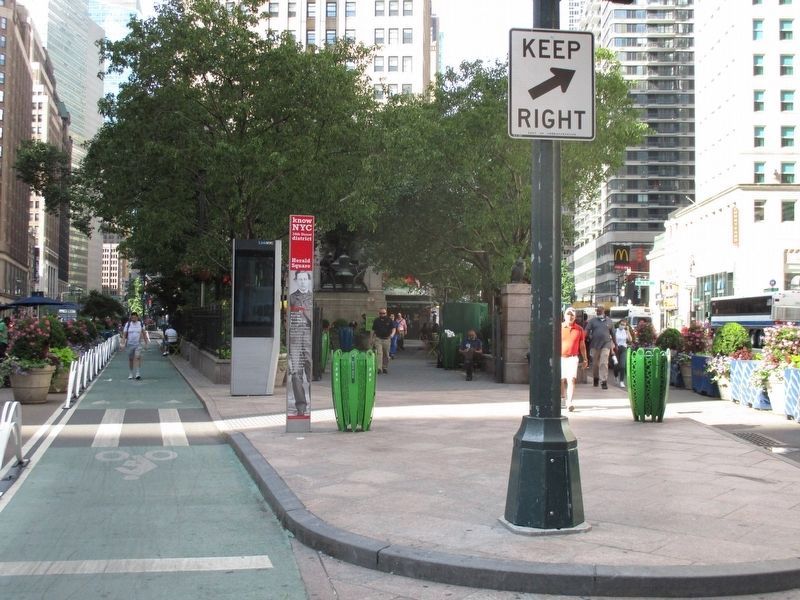 Herald Square wayside locale. Click for full size. Herald Square wayside locale image. Click for full size.