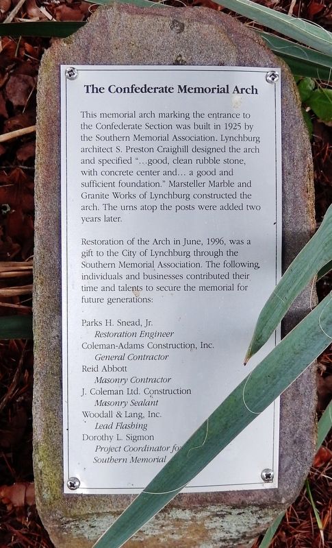 The Confederate Memorial Arch Marker. Click for full size. The Confederate Memorial Arch Marker image. Click for full size.