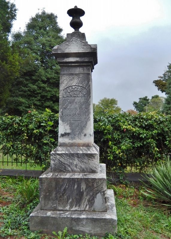 Lizzie Langley Monument image. Click for full size.