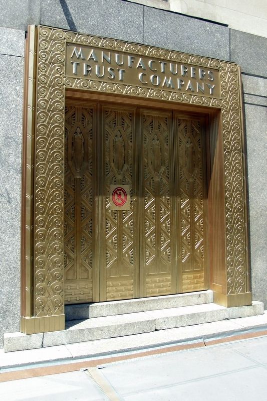 Former bank entrance, Art Deco. image. Click for full size.