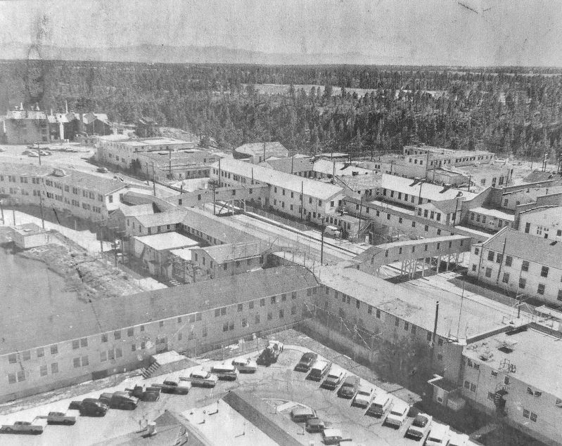 Wartime Los Alamos Laboratory (<i>right photo</i>) image. Click for full size.