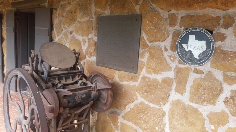 An additional Old Stone Fort Marker image. Click for full size.