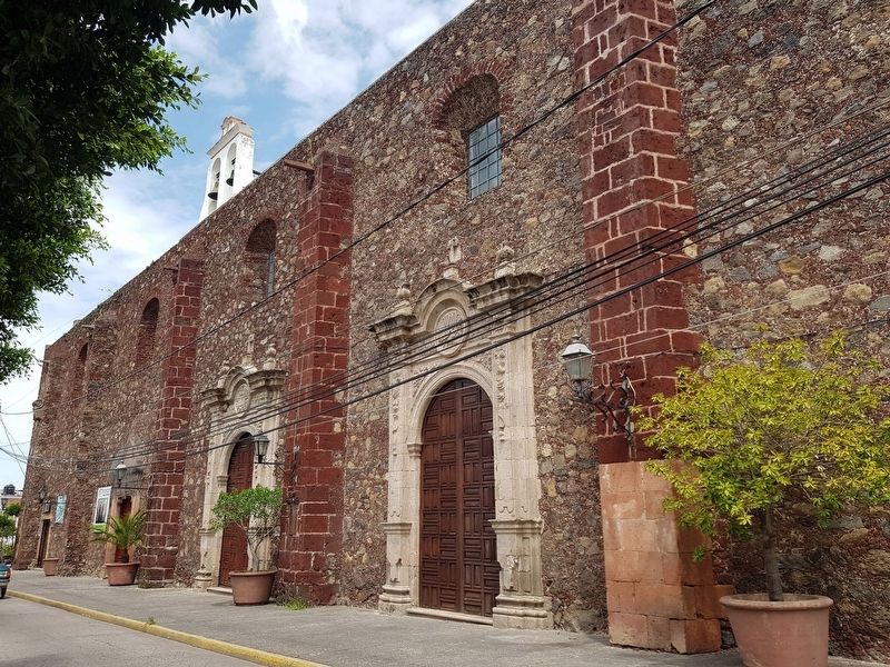 Church and Former Convent of the Capuchinas of Salvatierra image. Click for full size.
