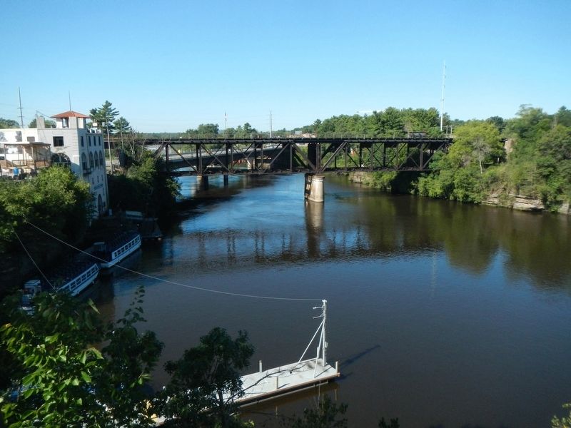 Railroad bridge from the marker overlook. image. Click for full size.