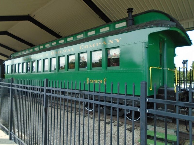 Frisco Passenger Coach image. Click for full size.