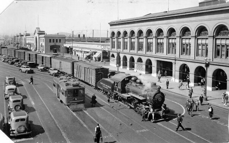 <i>State Belt Railroad of California at Embarcadero</i> (Same photo as on top of the marker) image. Click for full size.