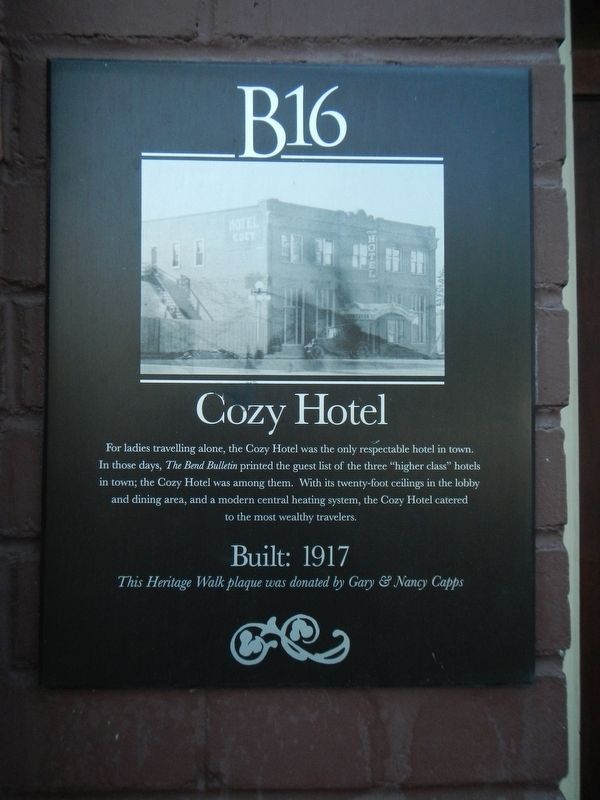 Cozy Hotel Marker image. Click for full size.