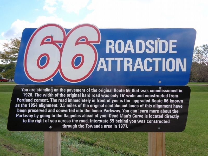 1926 Route 66 Alignment Marker image. Click for full size.