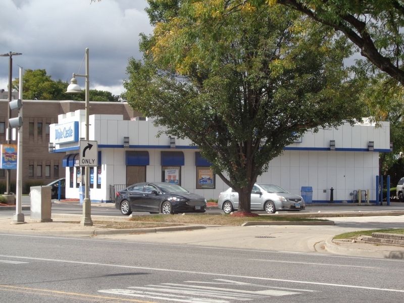 Oldest White Castle on Route 66. Click for full size. Oldest White Castle on Route 66 image. Click for full size.