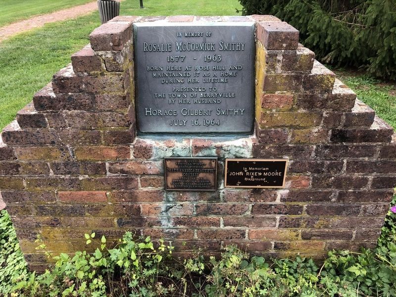 Nearby dedication display image. Click for full size.