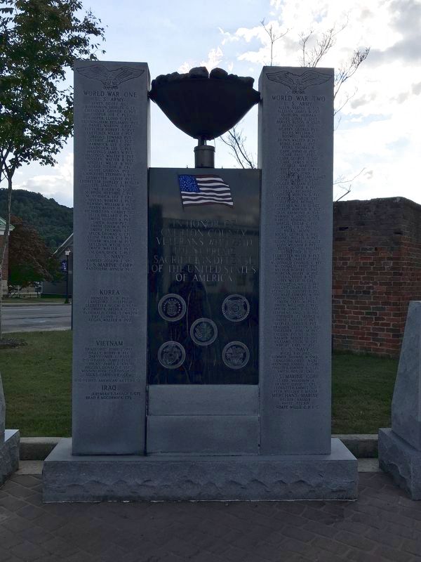 Overton County Veterans Memorial image. Click for full size.