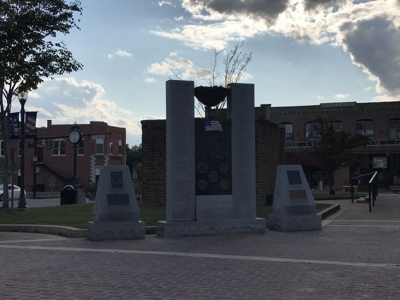Overton County Veterans Memorial image. Click for full size.