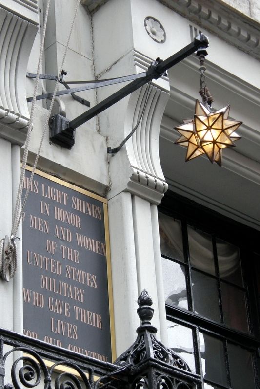 Memorial Light Marker image. Click for full size.