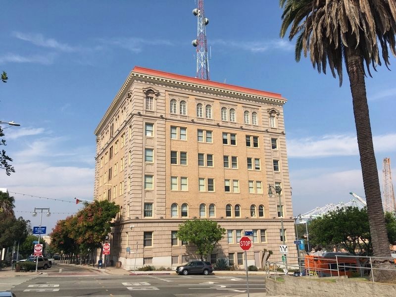 San Pedro Municipal Building - Built 1928 image. Click for full size.