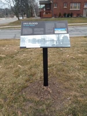 1913 Flood Marker. Click for full size. 1913 Flood Marker image. Click for full size.