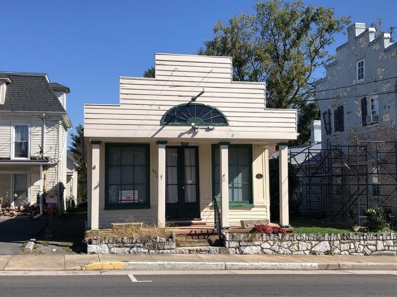 6024 Main Street. Click for full size. 6024 Main Street image. Click for full size.
