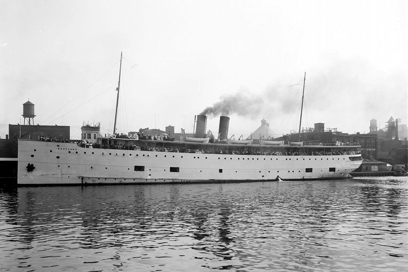 SS Eastland, c. 1911 in Cleveland OH. image. Click for full size.