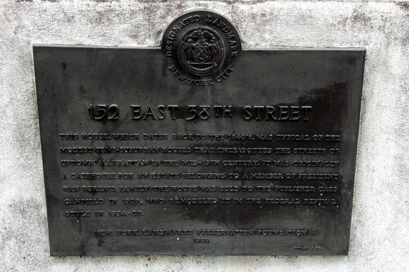 152 East 38th Street plaque image. Click for full size.