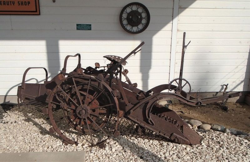 Potato Digger and Marker. Click for full size. Potato Digger and Marker image. Click for full size.