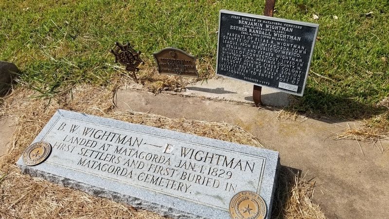 Wightman Marker and gravestone image. Click for full size.