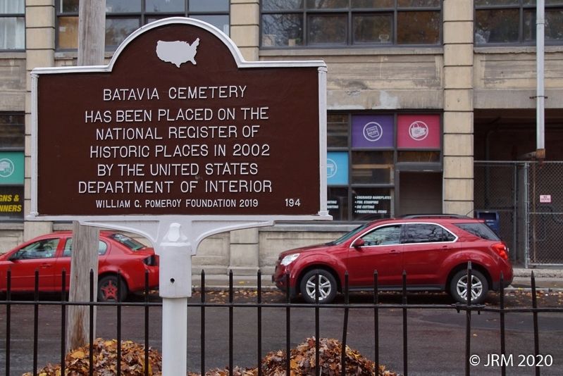 Batavia Cemetery Marker Reverse image. Click for full size.