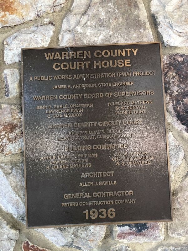 Additional plaque on the courthouse image. Click for full size.