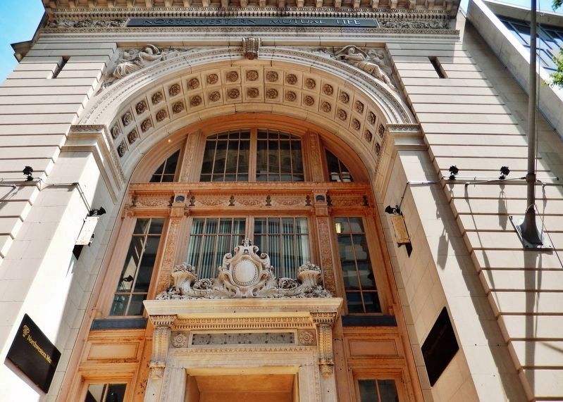 Union Trust Company Building (<i>entrance detail</i>) image. Click for full size.