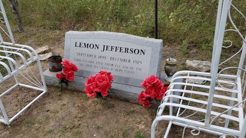 Blind Lemon Jefferson tombstone. Click for full size. Blind Lemon Jefferson tombstone image. Click for full size.