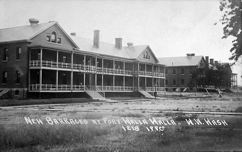 Fort Walla Walla barracks image. Click for full size.