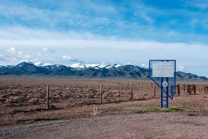 Edwards Creek Valley Marker (Replacement) image. Click for full size.