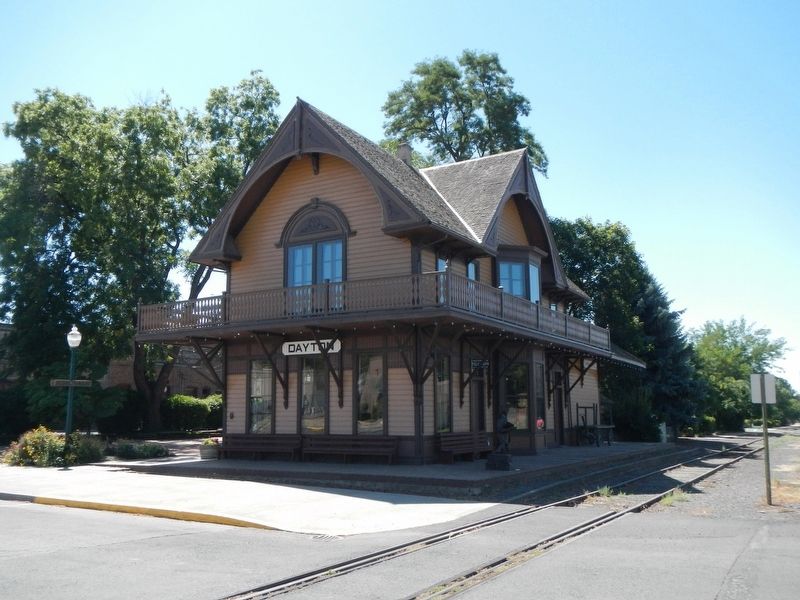 Dayton Depot image. Click for full size.
