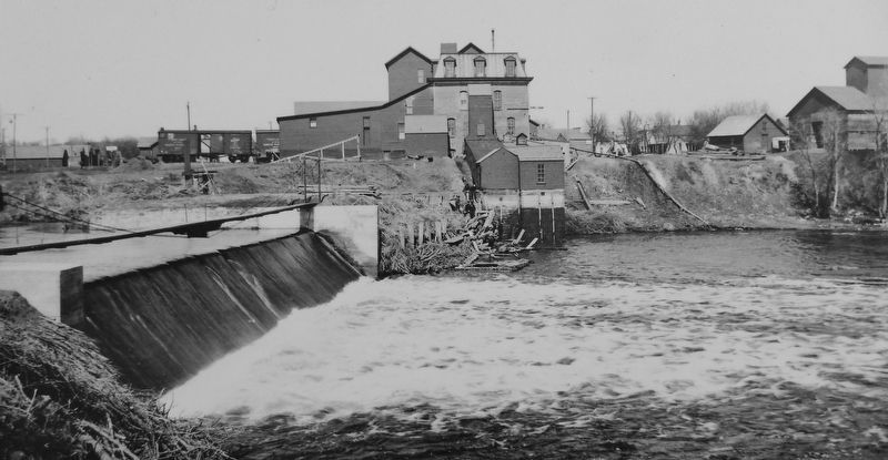 Marker detail: Neligh Mill and Frame Dam (<i>after 1903</i>) image. Click for full size.