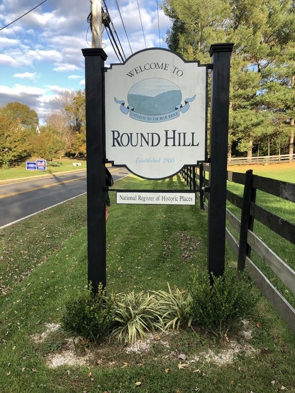 Welcome to Round Hill Marker image. Click for full size.