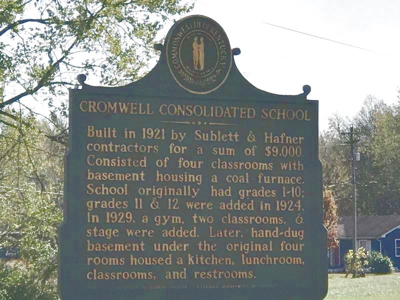 Cromwell Consolidated School Marker (Side 1) image. Click for full size.