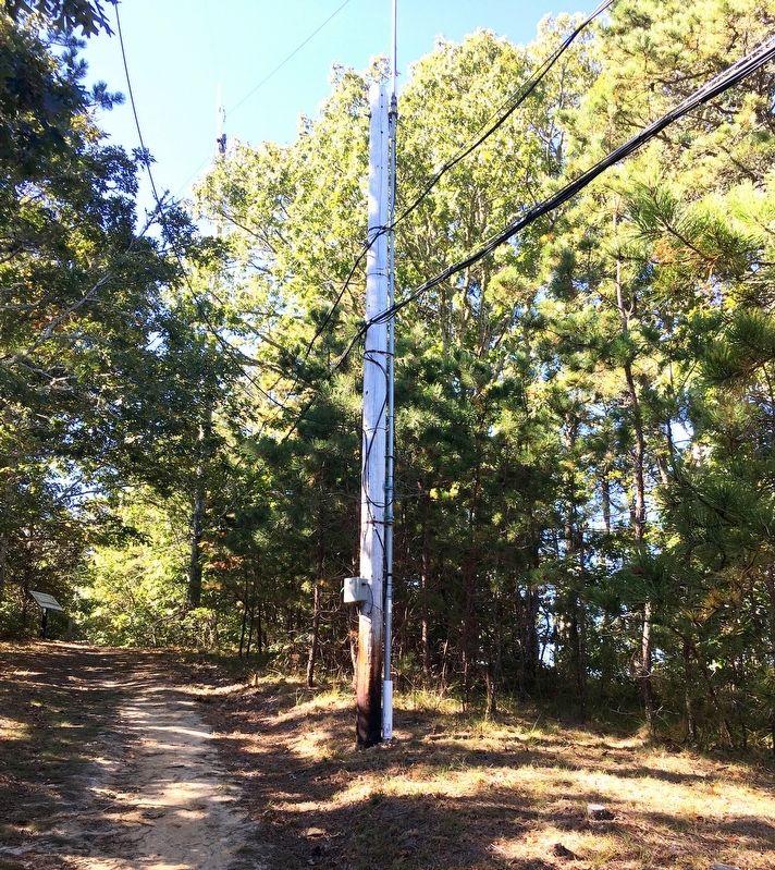 12m Dipole Antenna located on the Antenna Field Trail image. Click for full size.