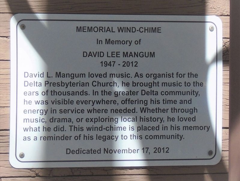 Mangum Memorial Wind-Chime Marker image. Click for full size.