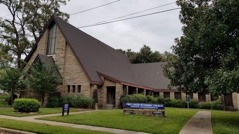 First United Methodist Church of Navasota image. Click for full size.
