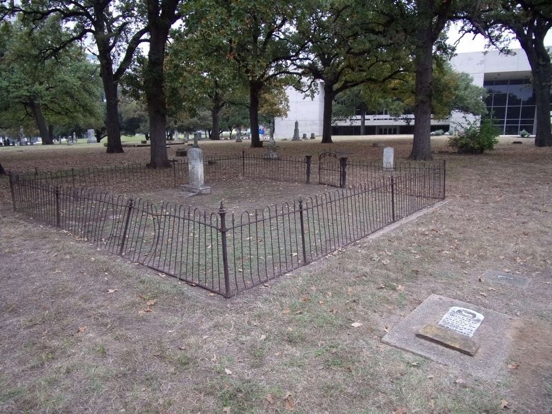 Pioneer Cemetery image. Click for full size.