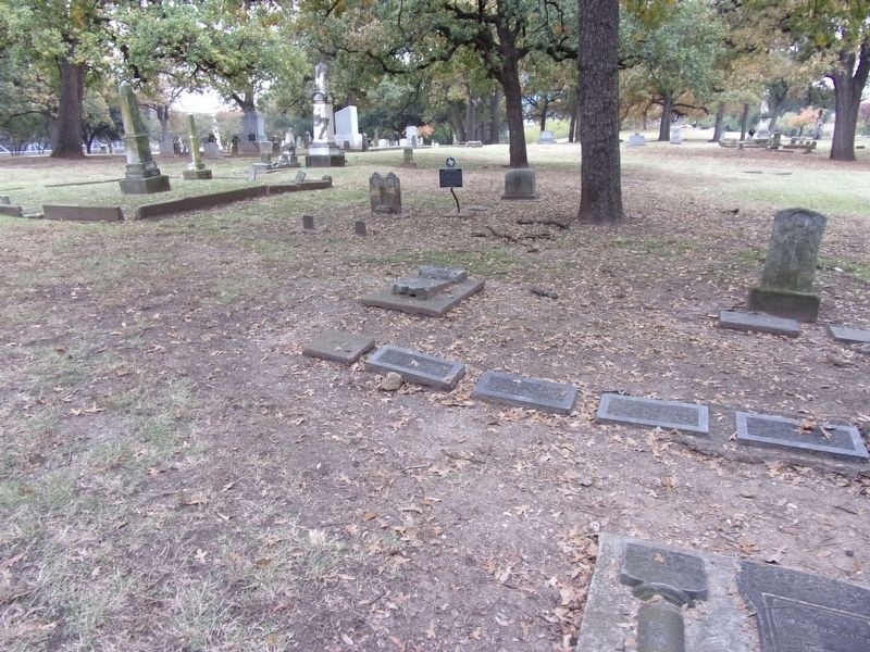 Pioneer Cemetery image. Click for full size.